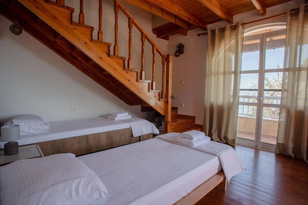 Kohyli Beachfront House Ajía Pelajía Hlomú Kültér fotó