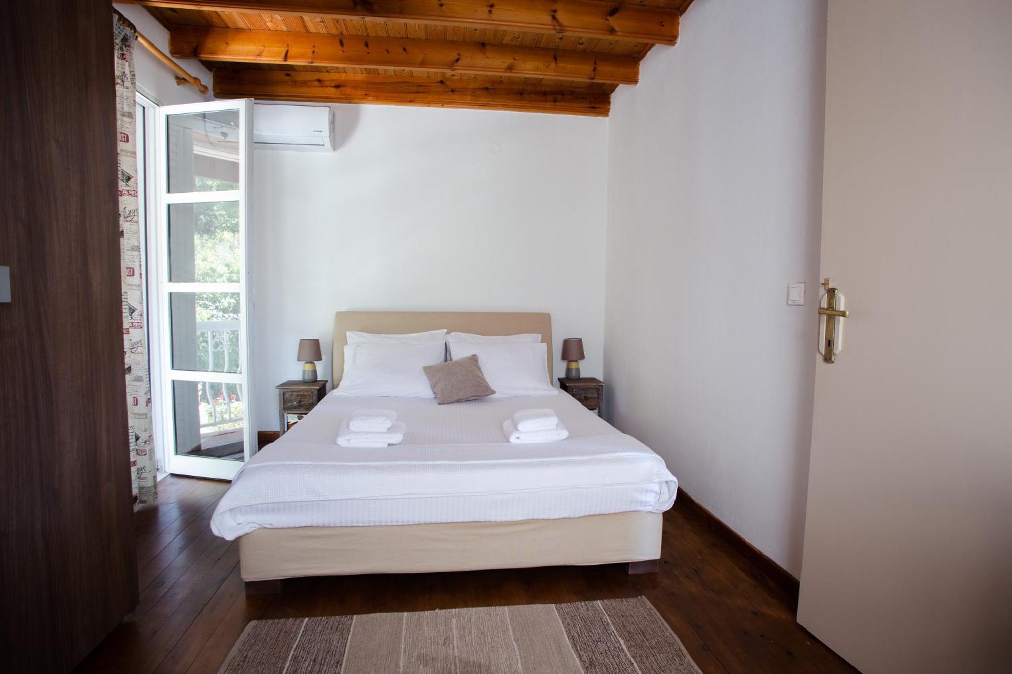 Kohyli Beachfront House Ajía Pelajía Hlomú Kültér fotó