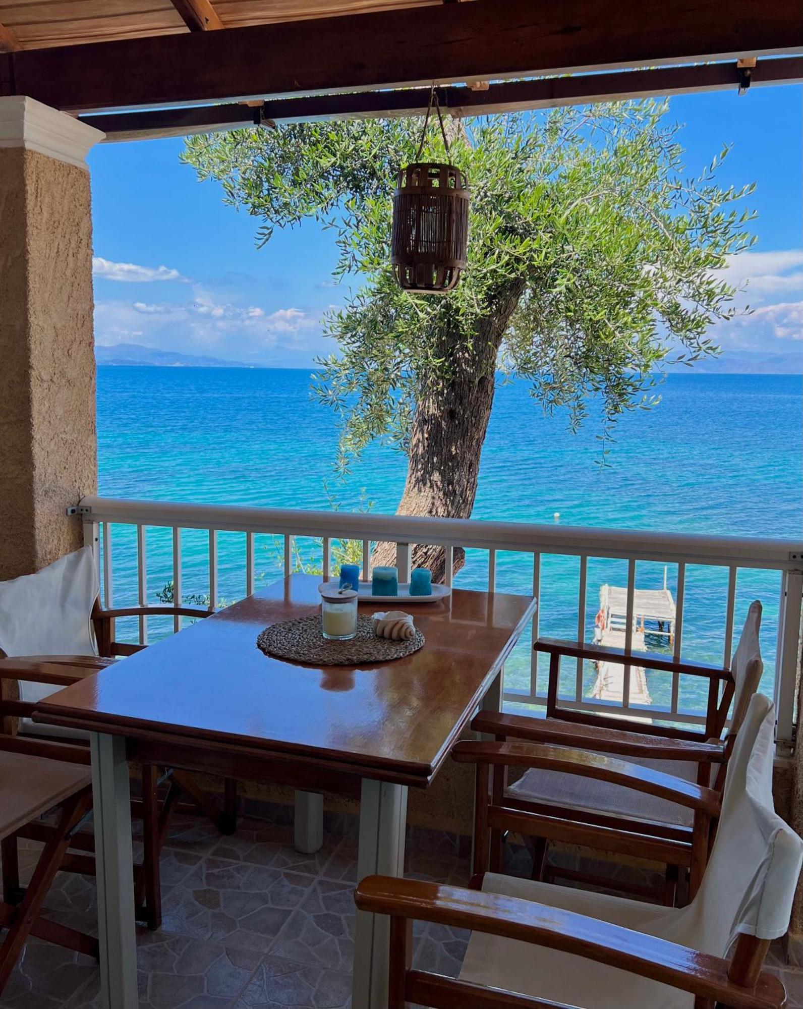 Kohyli Beachfront House Ajía Pelajía Hlomú Kültér fotó